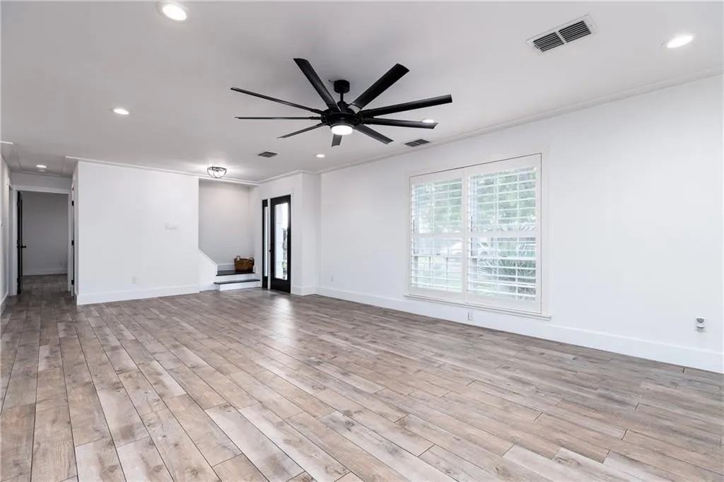 202 Dolphin Pl #NA - Photo 7 of 21