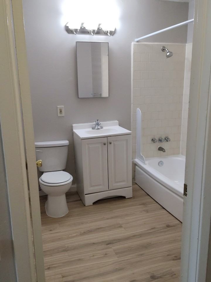 1725 Fillmore St #2 - Photo 5 of 5