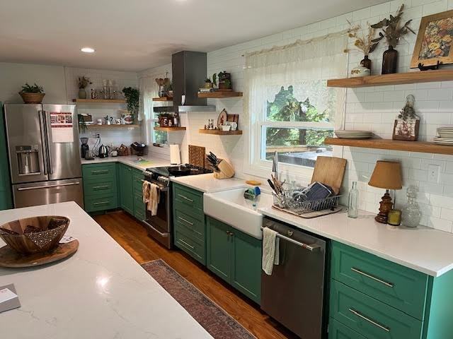 713 Maybank Dr - Photo 4 of 16