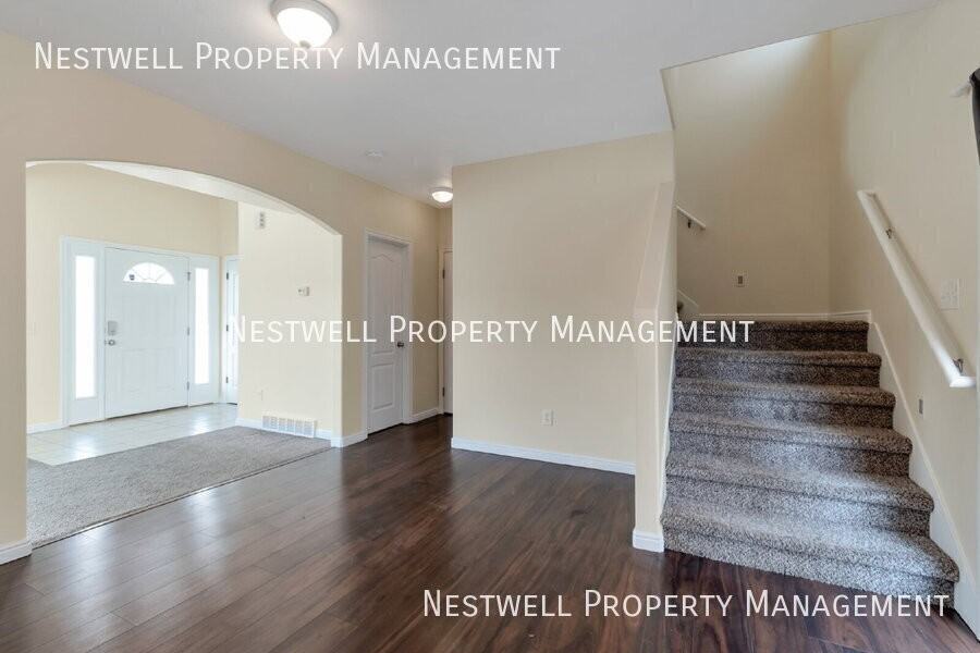 6838 W Grevillea Ln - Photo 7 of 19