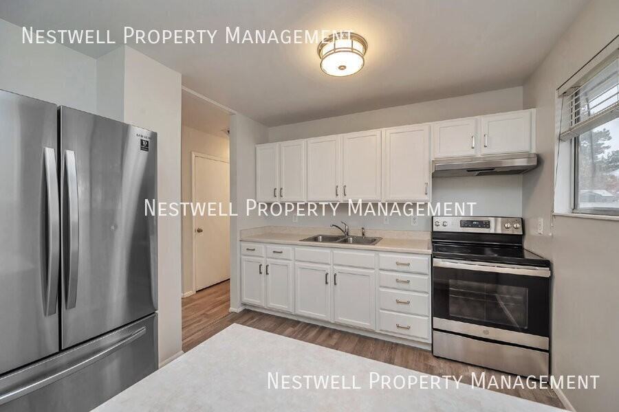 826 E 9630 S - Photo 7 of 26