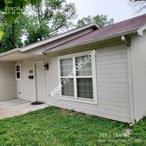825 Ne Arter Ave - Photo 1 of 1