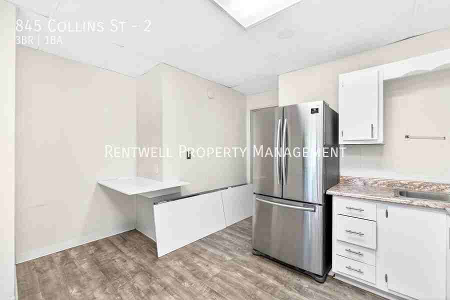 845 Collins Ave #2 - Photo 4 of 26