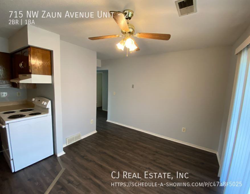 715 Nw Zaun Ave #2 - Photo 5 of 9