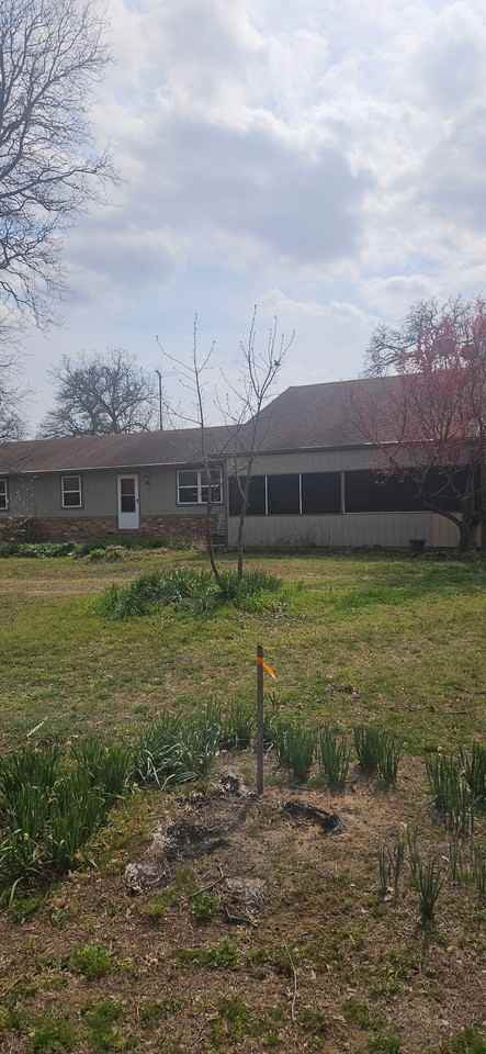 9514 N 4000 Rd #NA - Photo 2 of 10