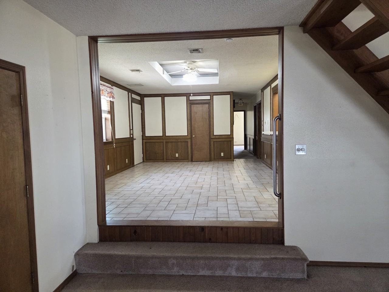 9514 N 4000 Rd #NA - Photo 4 of 10