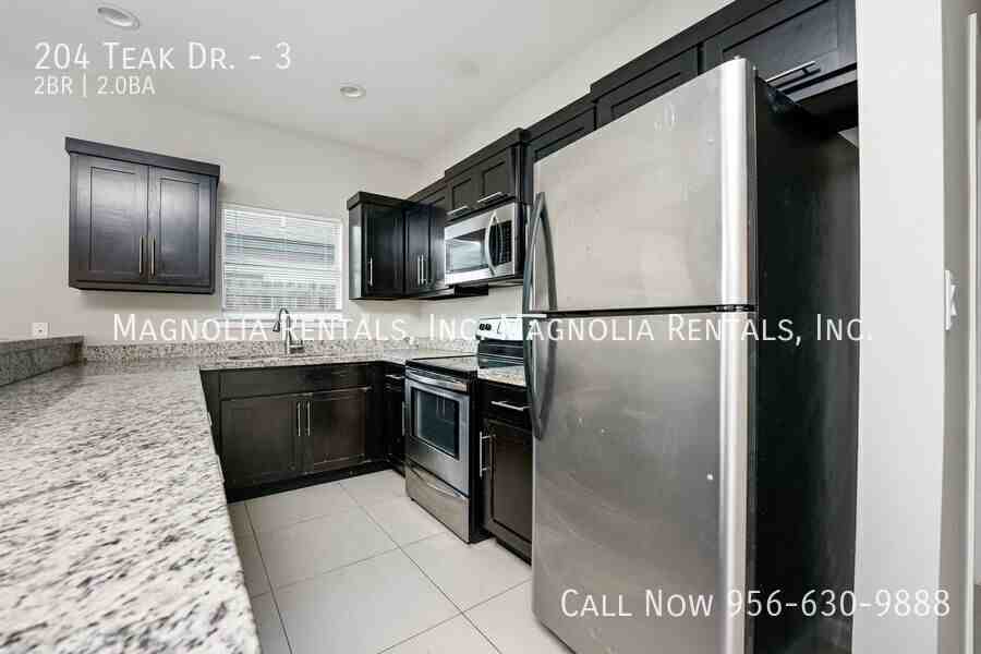 204 Teak Dr #3 - Photo 4 of 12