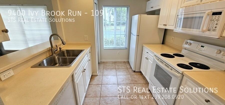 9400 Ivy Brook Run #109 - Photo 7 of 21