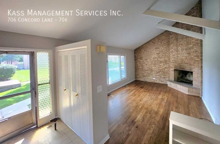 706 Concord Ln #706 - Photo 6 of 17