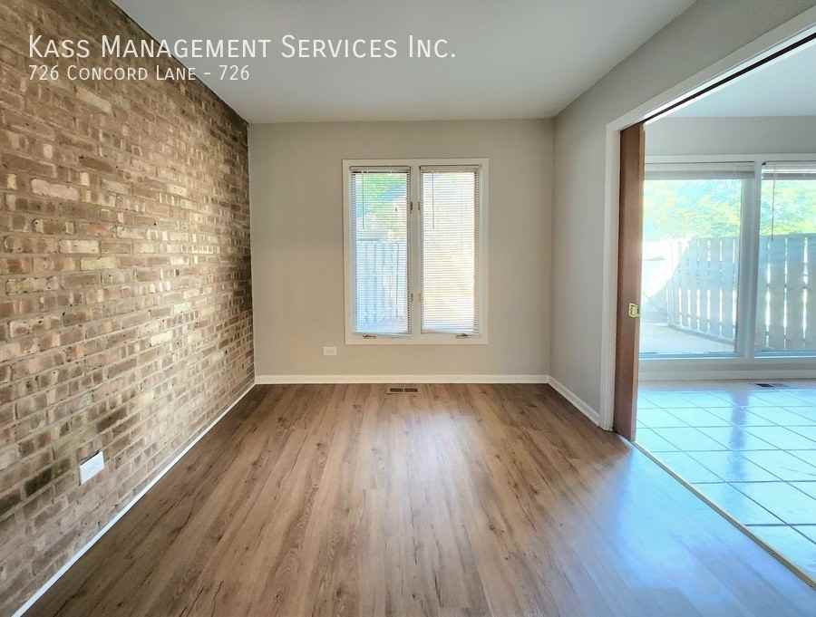 726 Concord Ln #726 - Photo 7 of 16