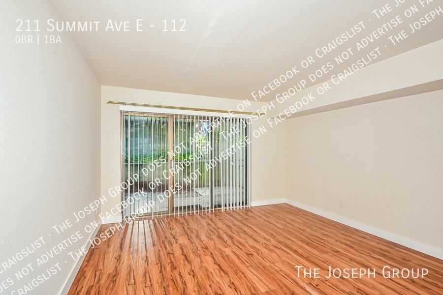 211 Summit Ave E #112 - Photo 2 of 11