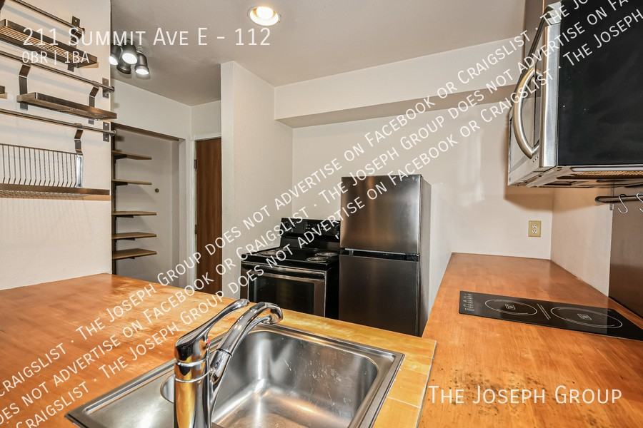 211 Summit Ave E #112 - Photo 6 of 11