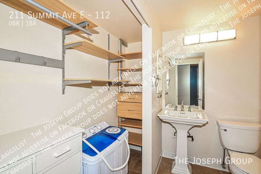 211 Summit Ave E #112 - Photo 7 of 11