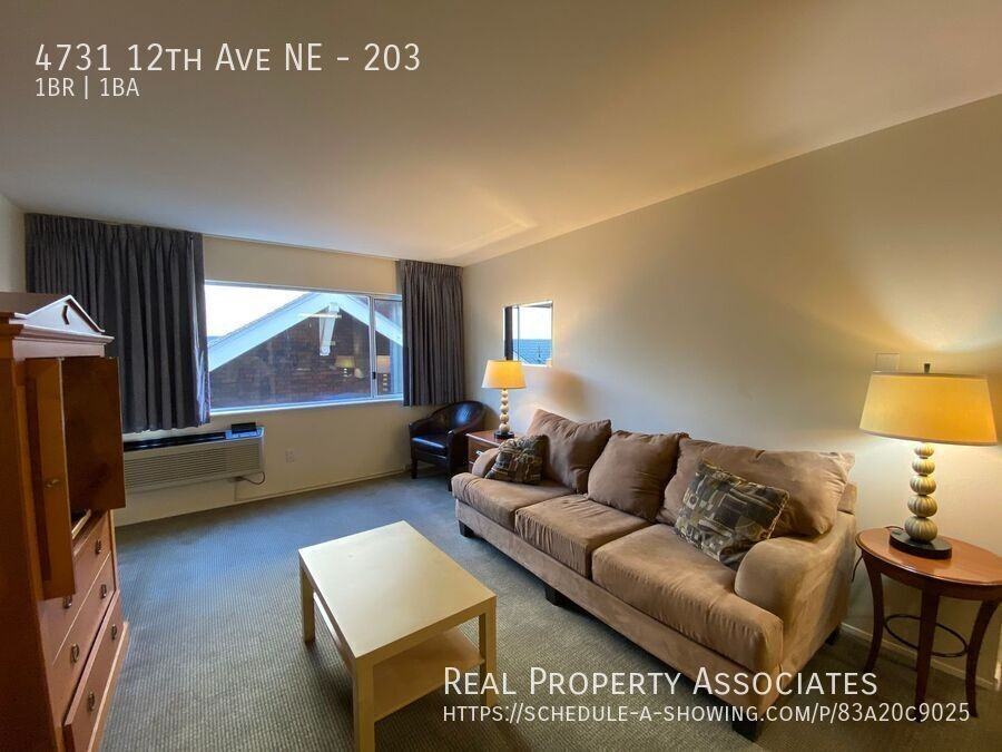 4731 12th Ave Ne #203 - Photo 5 of 7