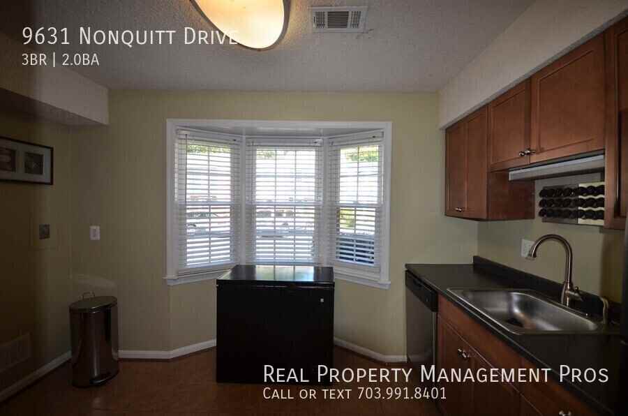 9631 Nonquitt Dr - Photo 6 of 15