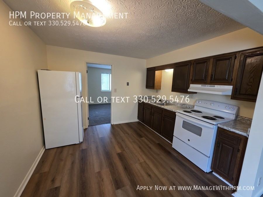 591 E Buchtel Ave #F - Photo 3 of 30