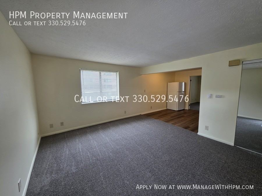 591 E Buchtel Ave #F - Photo 4 of 30