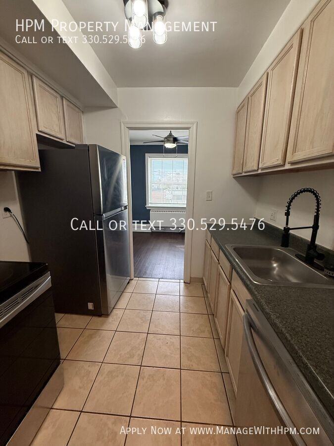 20835 Chagrin Blvd #5 - Photo 3 of 8