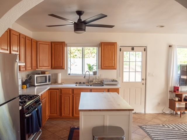 6032 Crestwood Way #NA - Photo 4 of 24