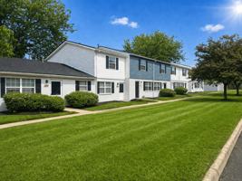 featured image of 3939 Rosland Dr