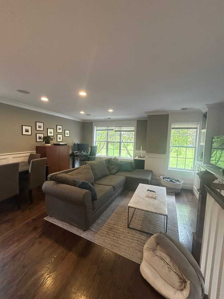 1485 N Larrabee St #C - Photo 2 of 16