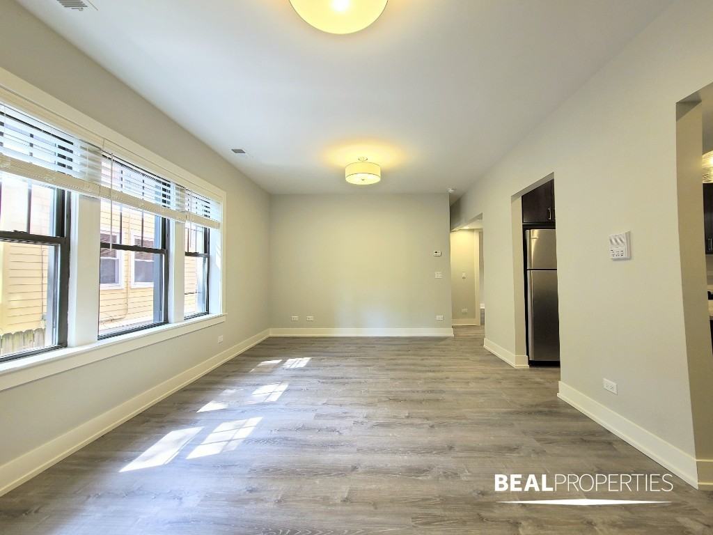 916 Crain St #3 - Photo 6 of 20