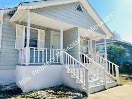 featured image of 2230 Harper St