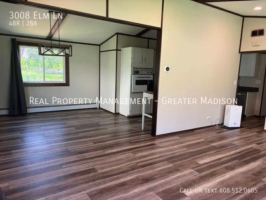 3008 Elm Ln - Photo 4 of 24