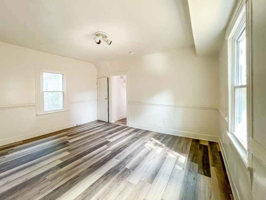 1005 Maplewood Ave #NA - Photo 5 of 22