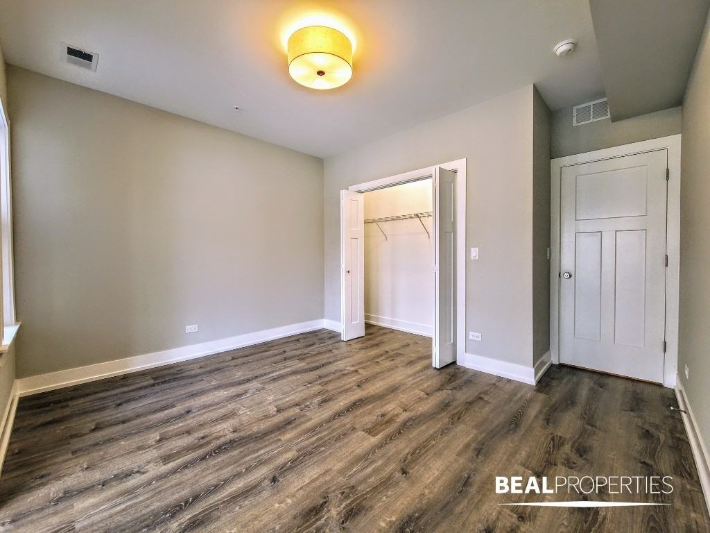 1002 Maple Ave #1 - Photo 5 of 20