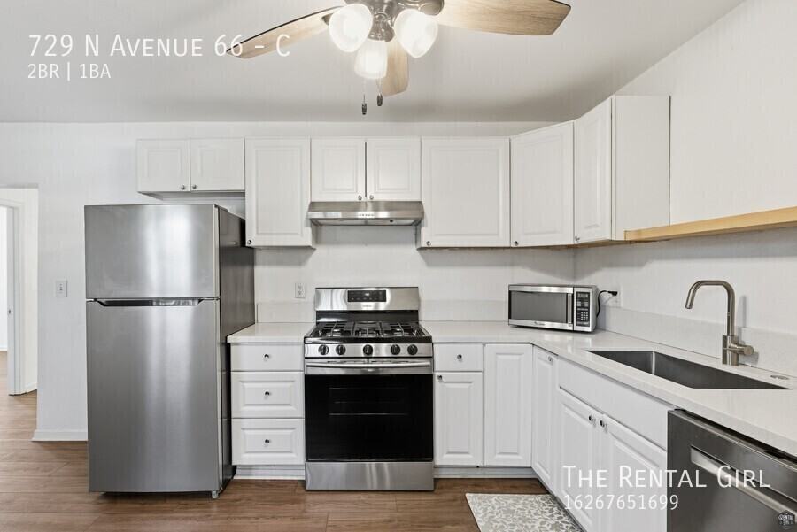 729 N Avenue 66 #C - Photo 5 of 20