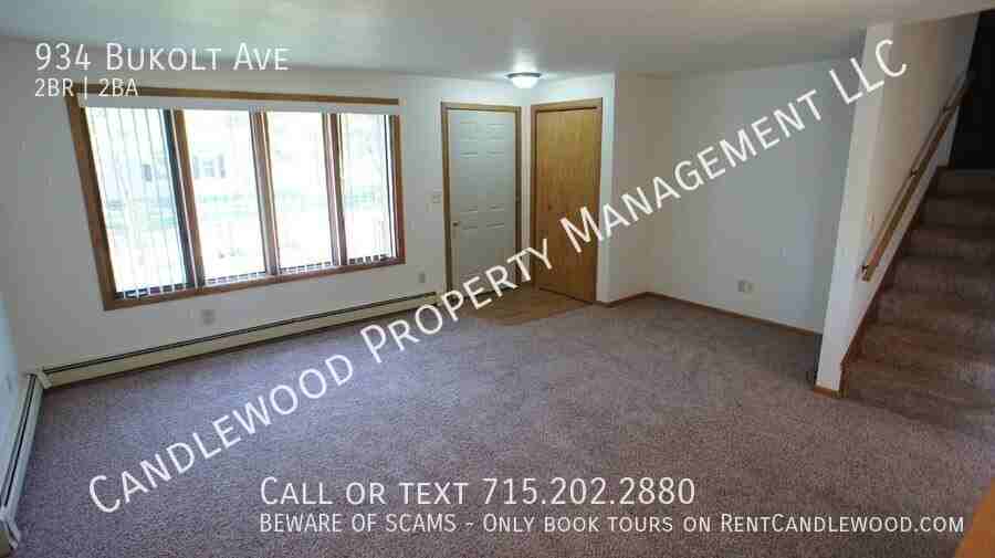 934 Bukolt Ave - Photo 4 of 14