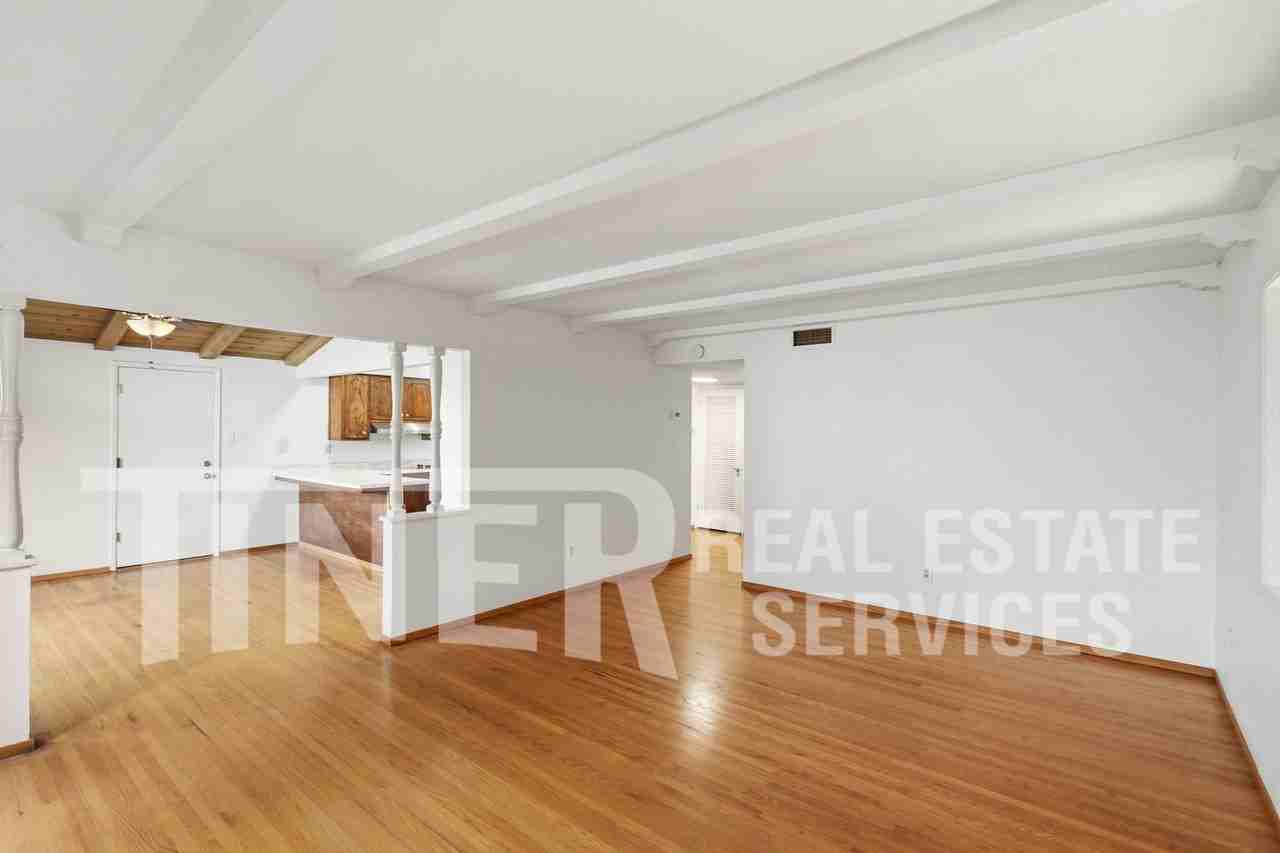 8665 Everglade Dr - Photo 7 of 25