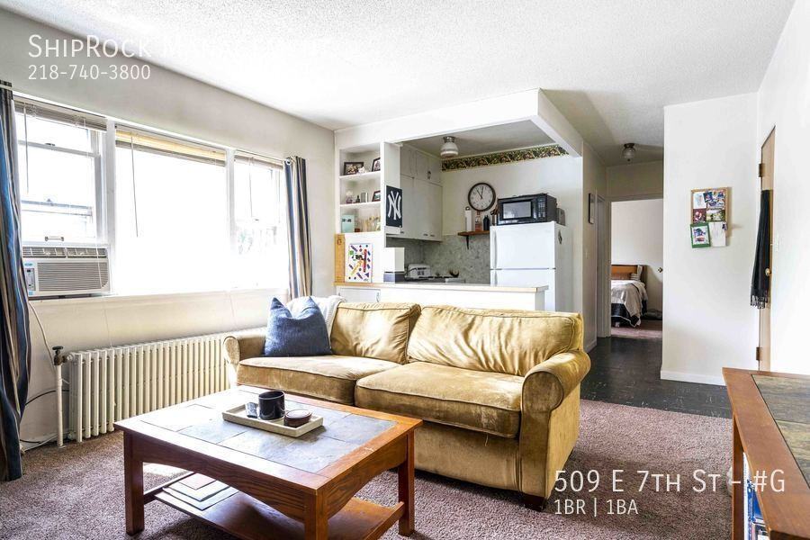 509 E 7th St #G - Photo 2 of 6