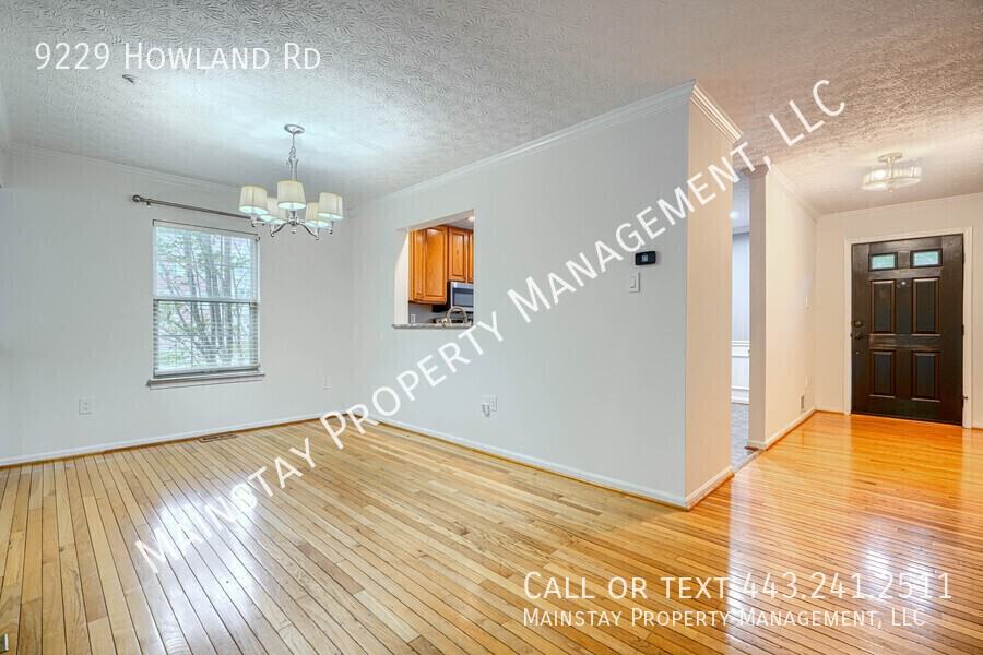 9229 Howland Rd - Photo 7 of 33