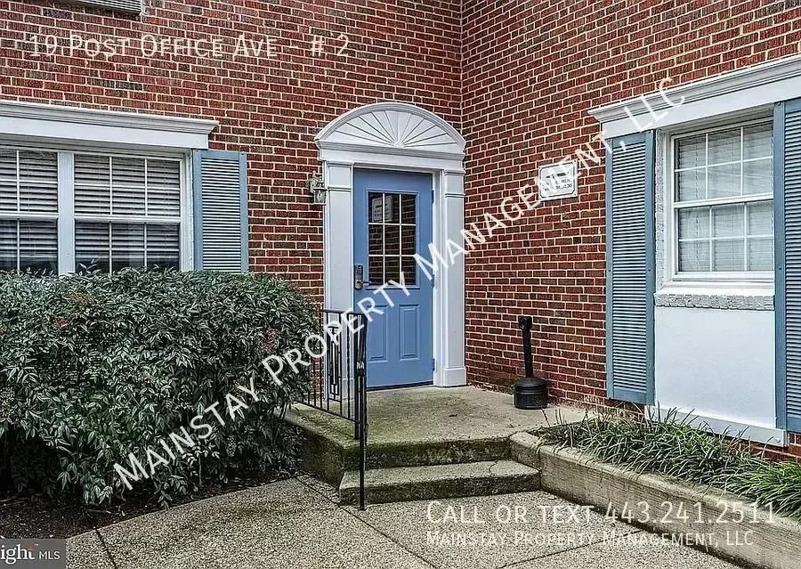 19 Post Office Ave #2 - Photo 4 of 5