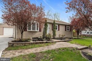 featured image of 211 Scammell Dr #NA