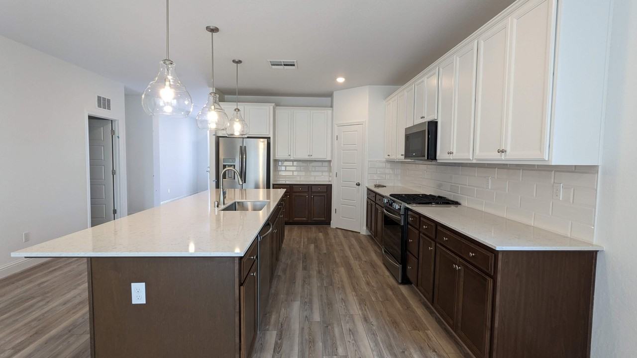 6413 E Giavanna Ave #NA - Photo 2 of 17