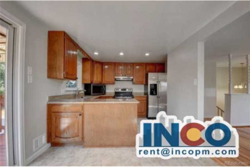 10141 Melody Dr - Photo 3 of 23