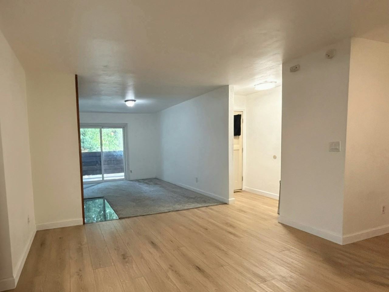 17552 Vandenberg Ln, Unit 6 - Photo 3 of 18