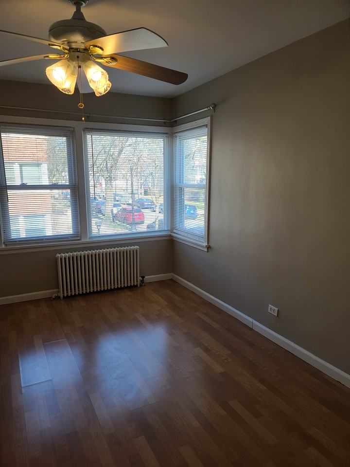 422 Elmwood Ave #1 - Photo 7 of 11