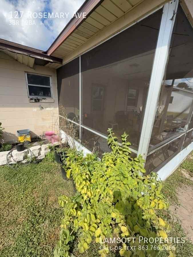 127 Rosemary Ave - Photo 3 of 3