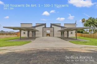 100 Yosemite Apt 1 - Photo 1 of 1