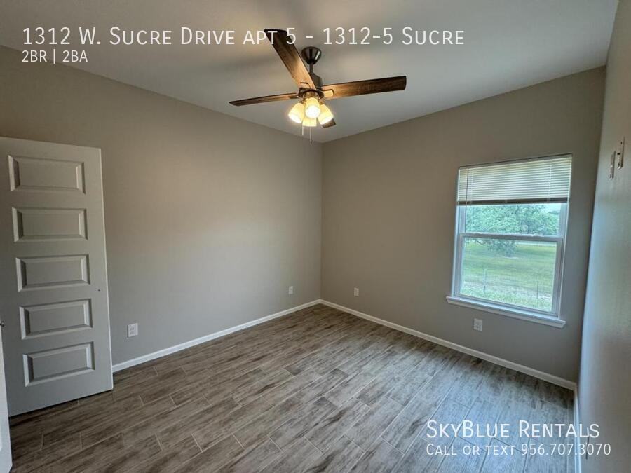 1312 W Sucre Dr Apt 5 - Photo 6 of 20
