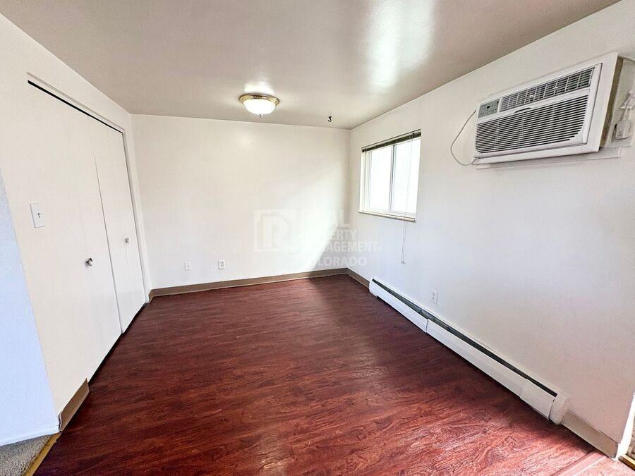 1221 N Clarkson St #12 - Photo 5 of 10