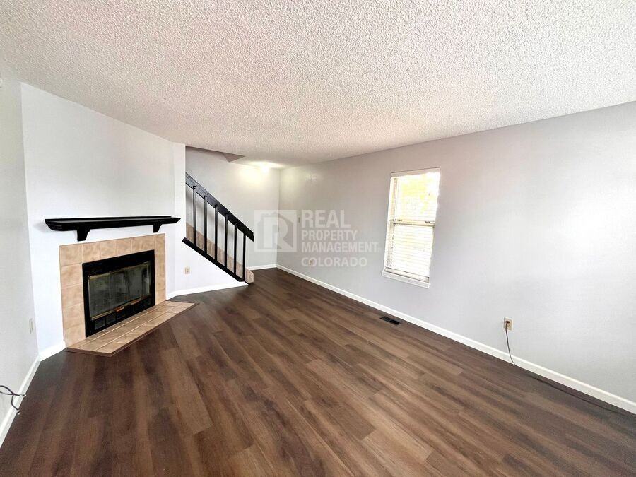 1334 Firefly Cir - Photo 2 of 15