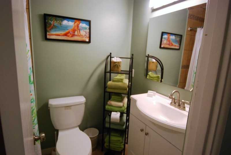 200 104th Ave #2 - Photo 4 of 11