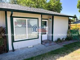 featured image of 911 W Charles St #A