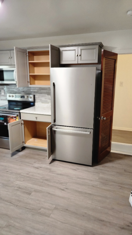 409 Park Ave - Photo 3 of 17