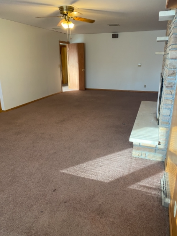 3241 W 15th St N - Photo 6 of 31